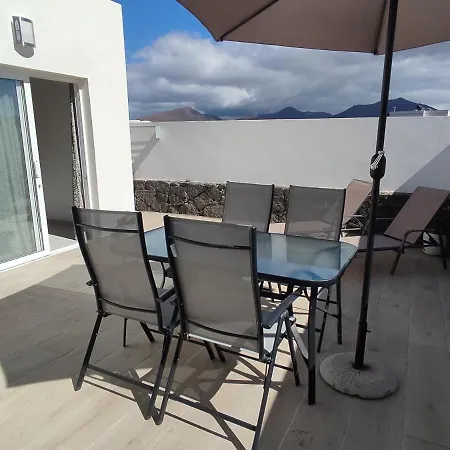 Villa Casa Hubara Lanzarote, Brand New, Bright And Quiet à Playa Blanca  Extérieur photo